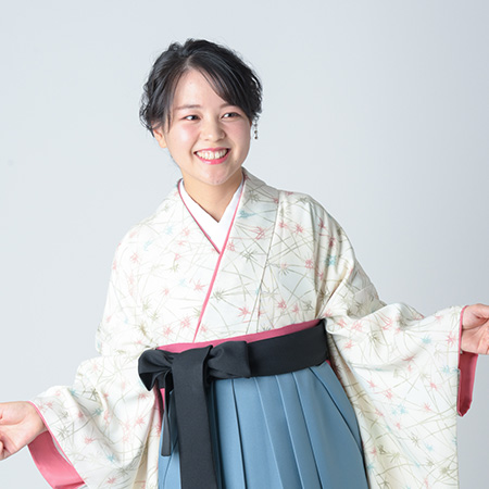 お好みの着物・袴をWeb予約