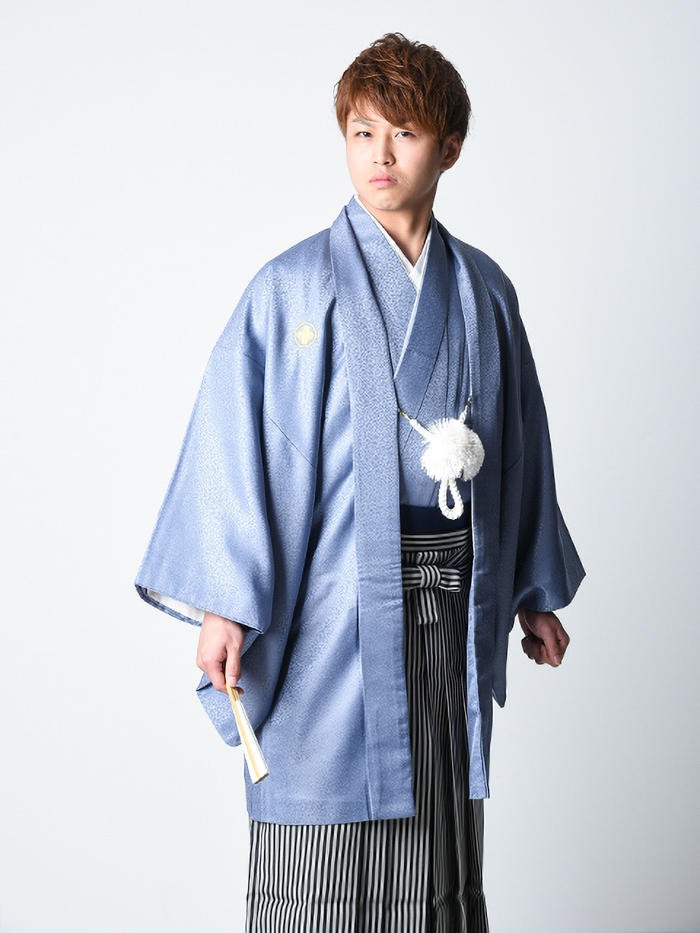 羽織袴の後ろ姿