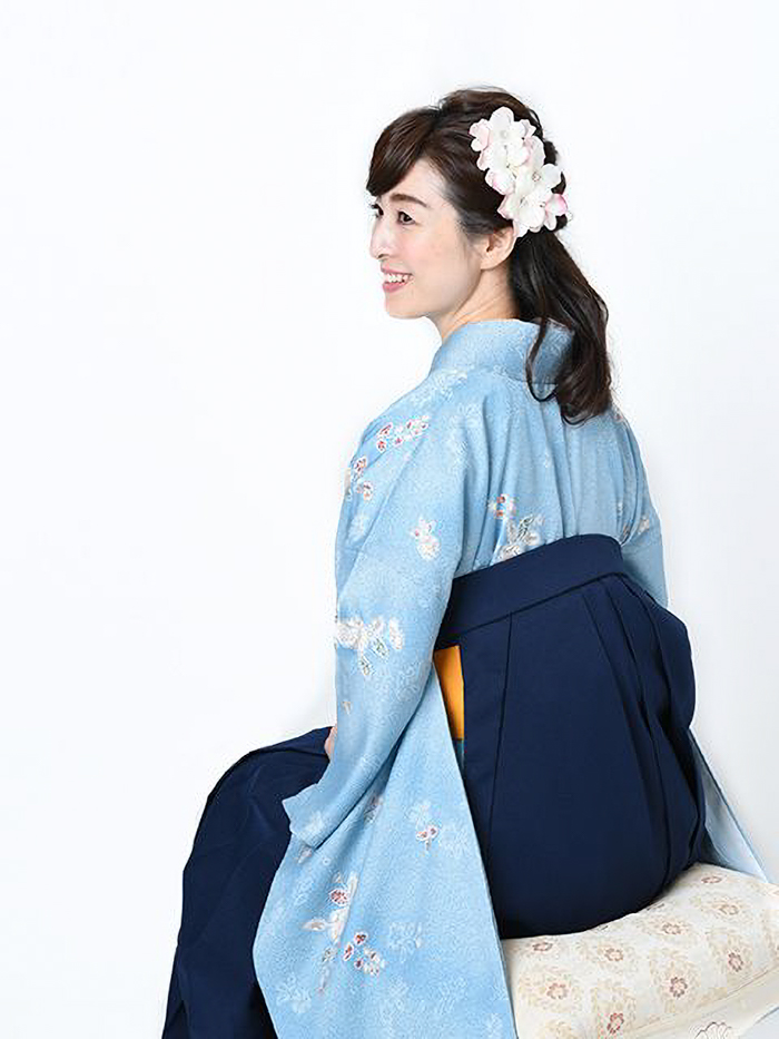 トールサイズ立ち姿の卒業袴