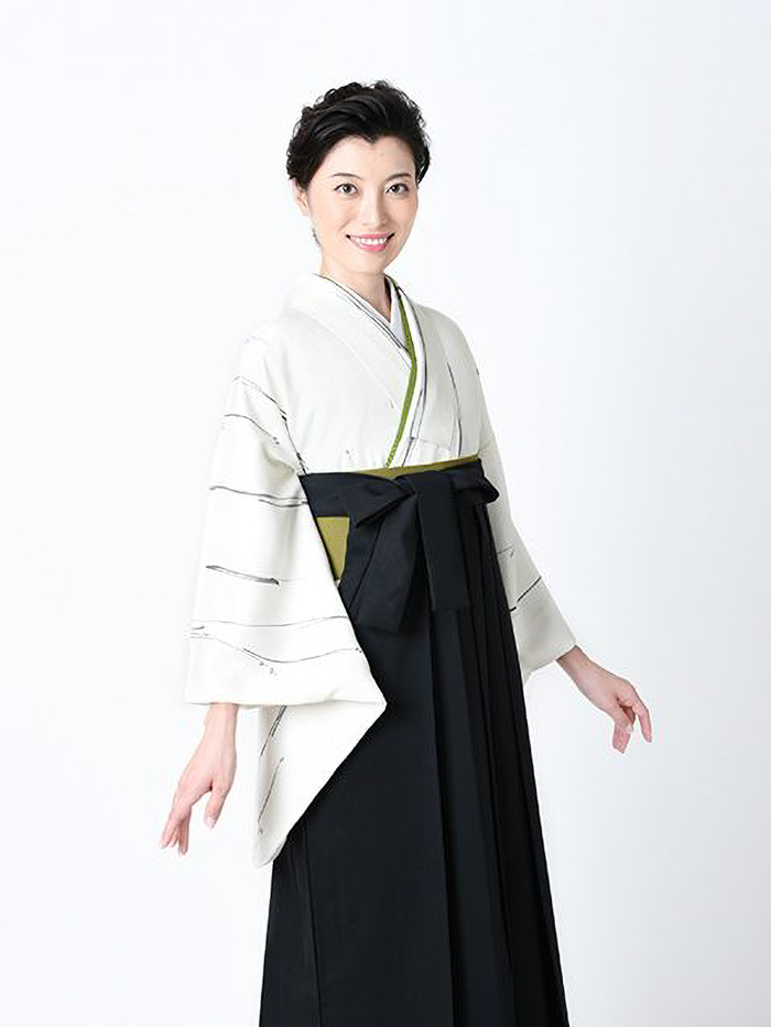 先生用卒業レンタル袴の柄アップ