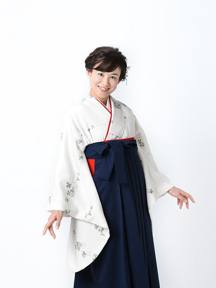 先生用卒業レンタル袴の柄アップ